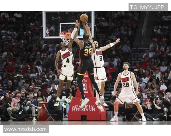 快船与火箭激战正酣02月27日NBA精彩对决展现球队实力与风采