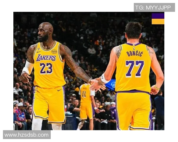 2006年NBA总决赛热火与湖人对决回顾：传奇之战的激情与荣耀