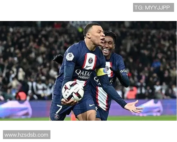 多特蒙德与巴黎圣日耳曼阵容对比分析及战术解析